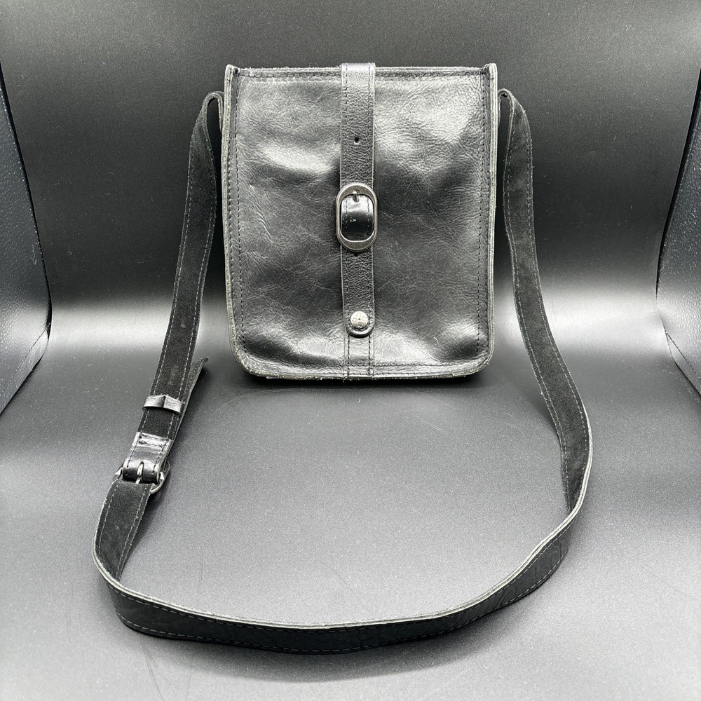 Patricia Nash Venezia Heritage Leather Black Cross Body bag‎ Purse Buckle